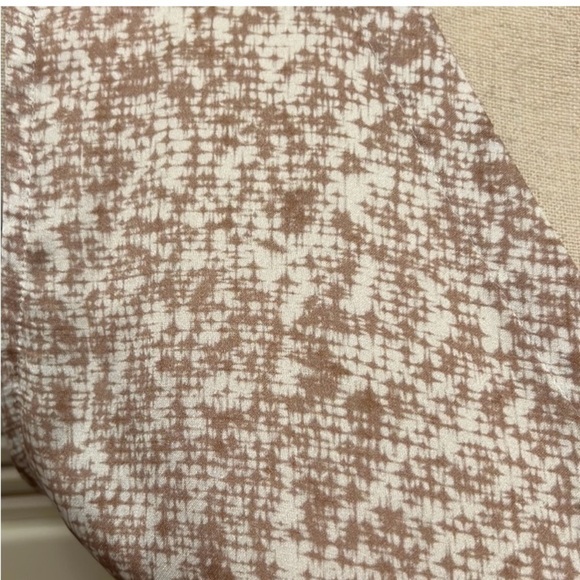 Eileen Fisher Prism Silk Organic Cotton V Neck Top Size M NWT - Picture 7 of 8